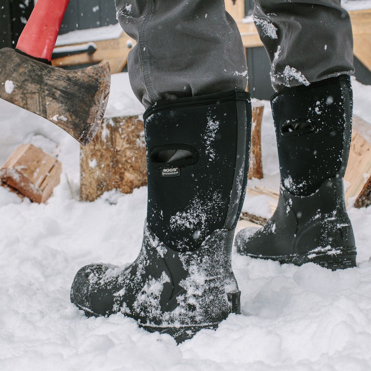Bogs Men’s Classic High Camo Winter Snow Boot